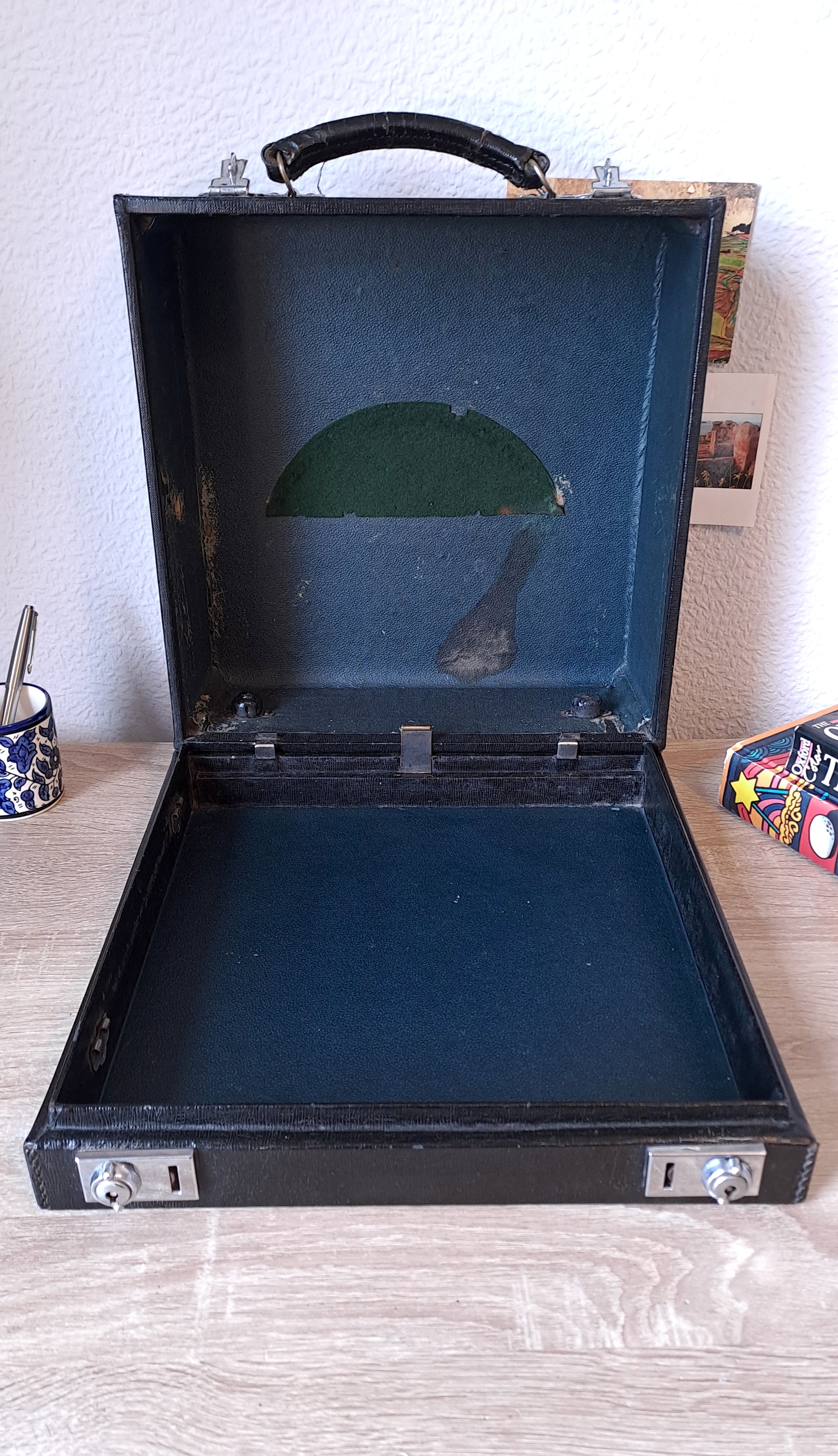 Imperial Good Companion Typewriter with Rare Secretarial Case, New Platen & Baseboard Feet