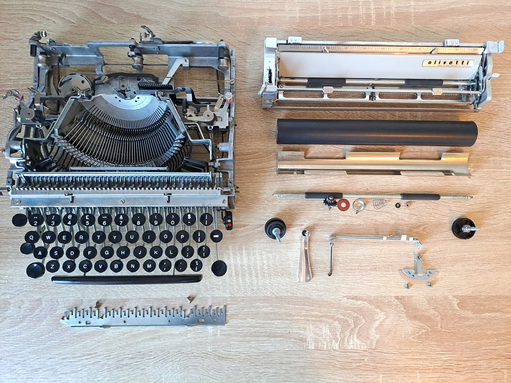 Olivetti Lettera 22