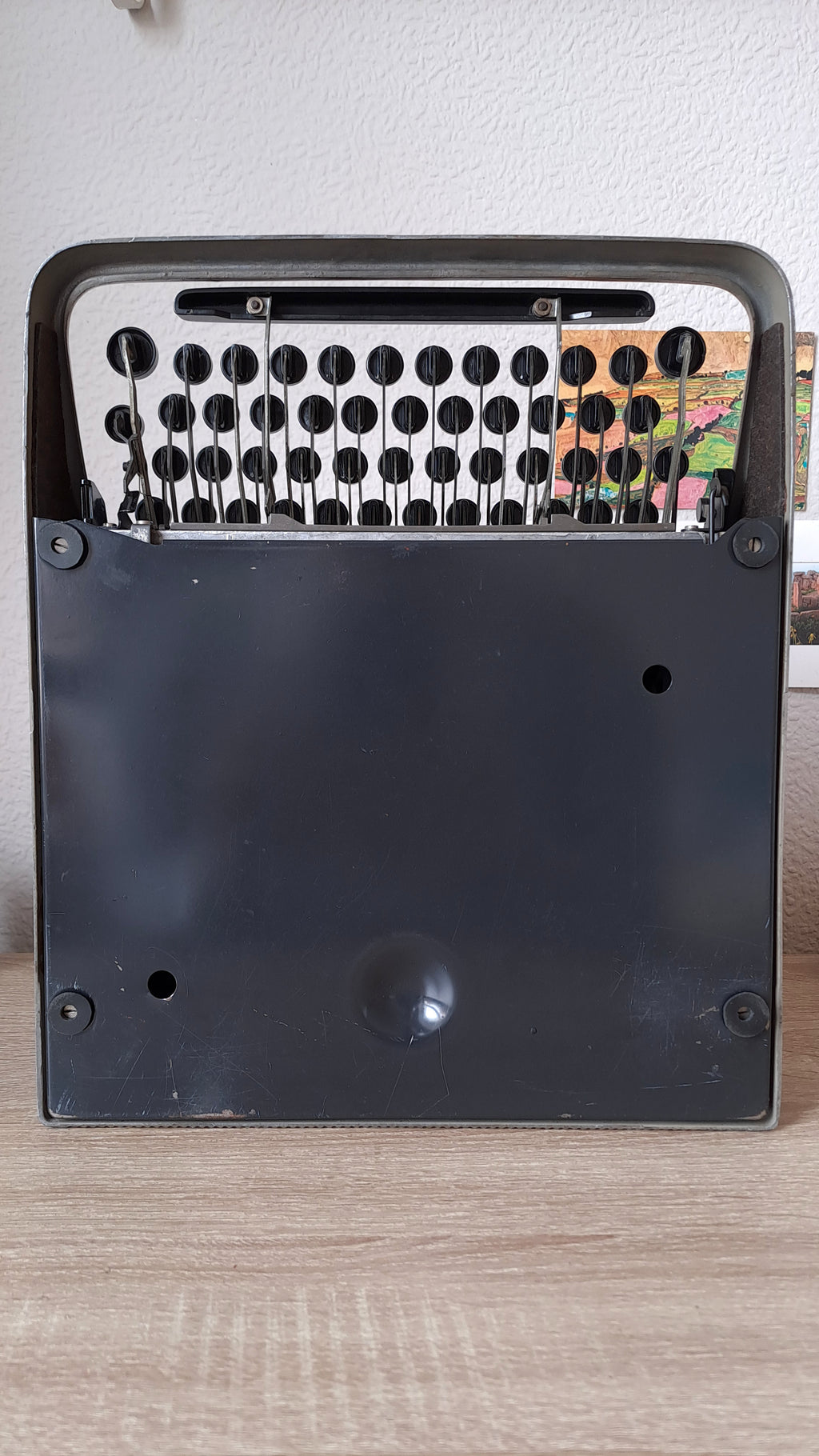 Olivetti Lettera 22 Typewriter