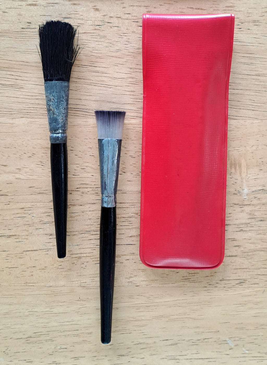 Olivetti Typewriter Brush Set in Pouch