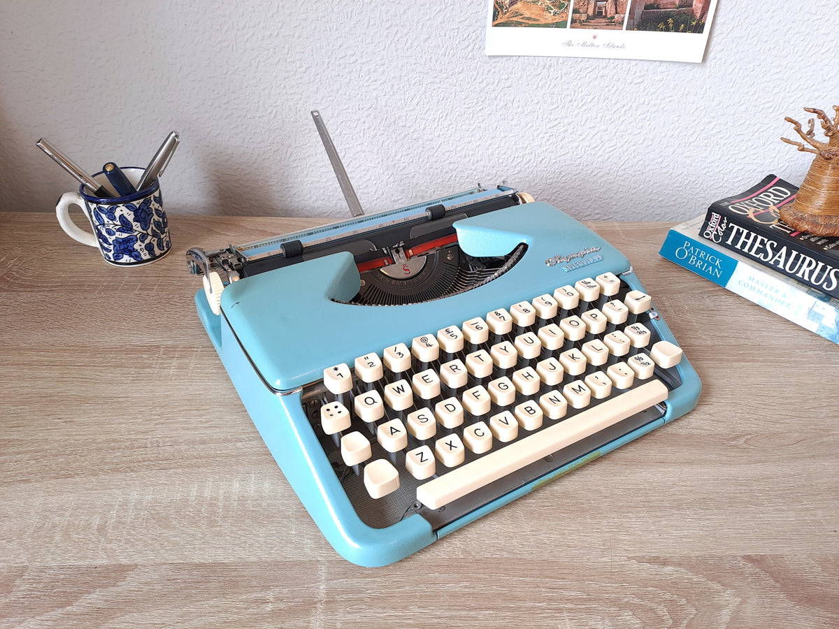 Olympia Splendid 99 Typewriter