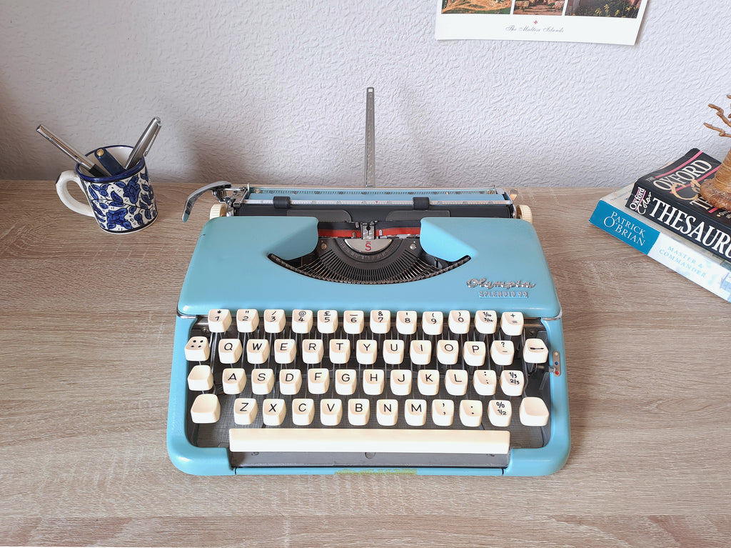 Olympia Splendid 99 Typewriter