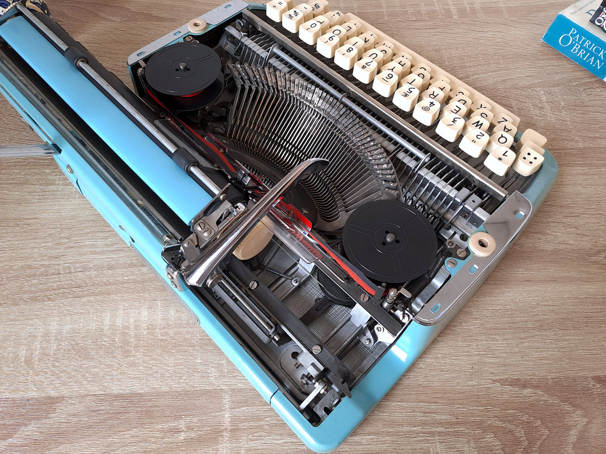 Olympia Splendid 99 Typewriter