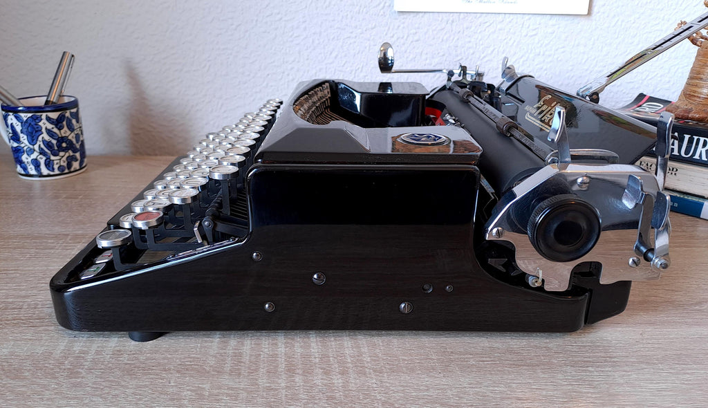Erika Model M Typewriter, New Platen