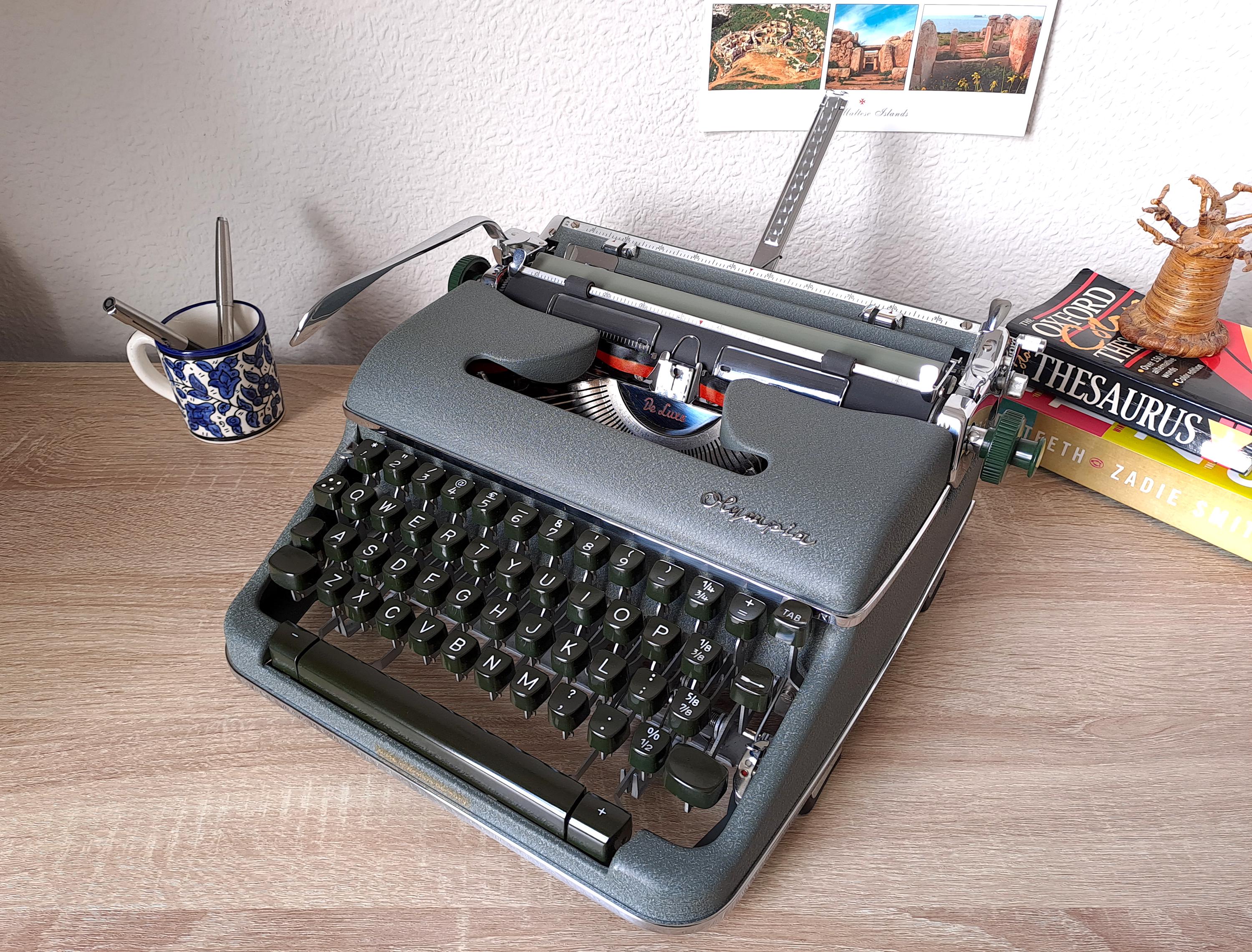 Olympia SM4 Typewriter, New Platen